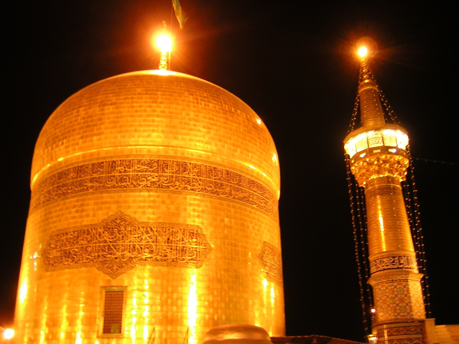 Three Million Non-Iranian Pilgrims Visit the Holy Shrine of Imam Reza (A.S.) Yearly